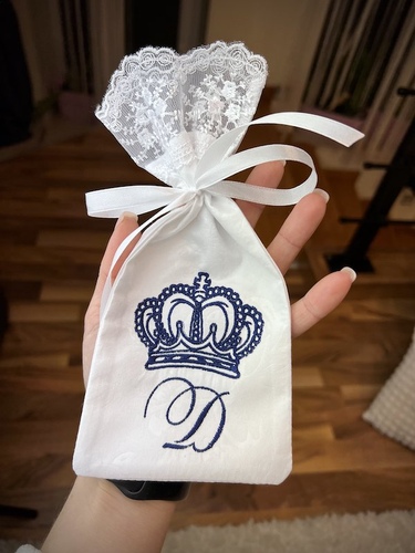 Мішечок з вишивкою (корона М9) мереживо Таїнство білий фото